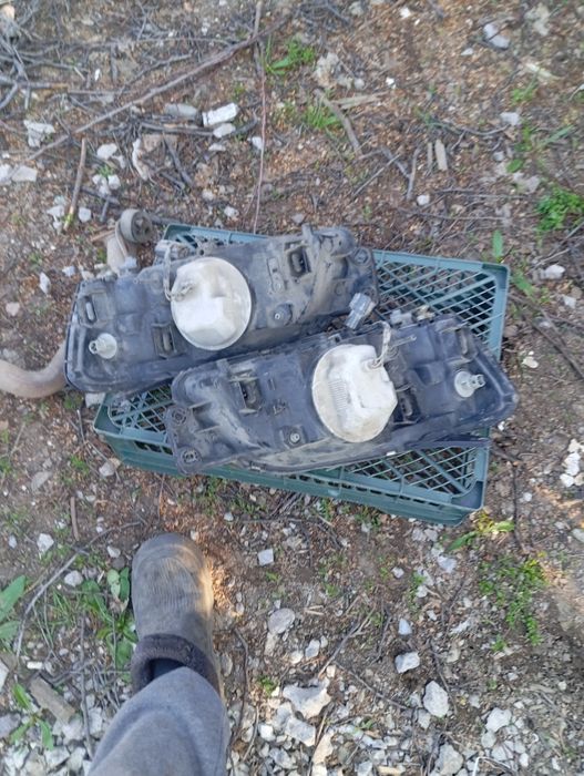 Продам фары от Субару аутбак