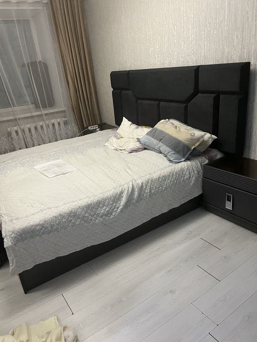 Диван екі тумбасы