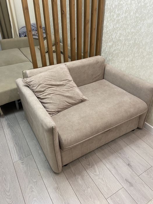 Кресло, раздвижное, б/у