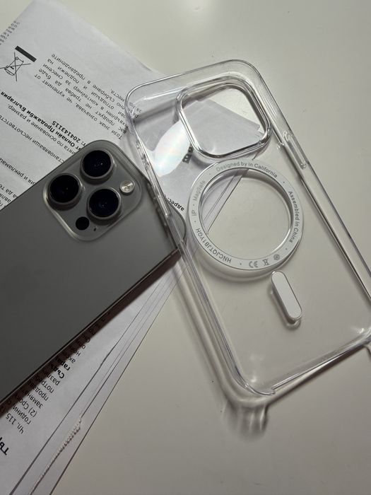 Iphone 15 pro с гаранция