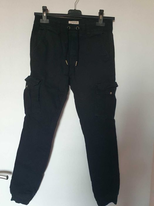 Запазени дрехи, Палто, Панталон за планината, Дънки, Яке 4 евро