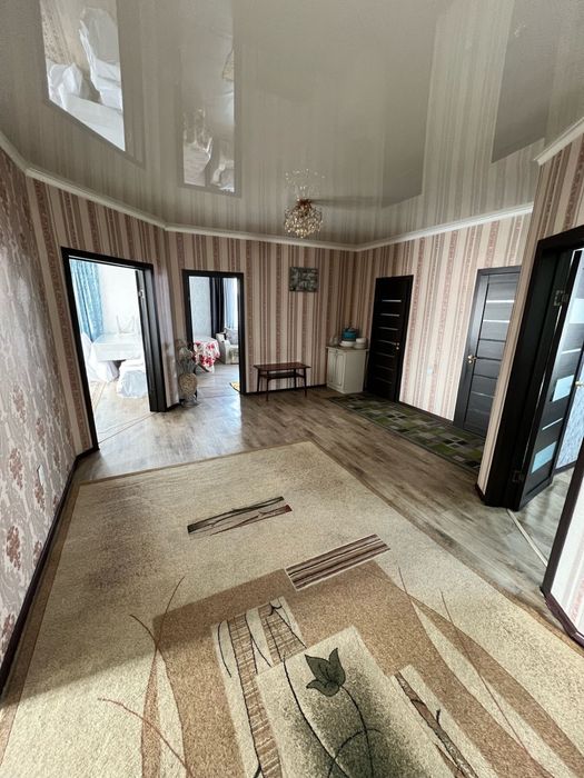 Сдам коттедж в аренду под той