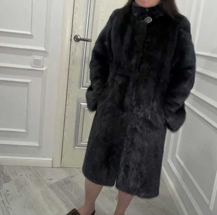 Норковая шуба срочно
