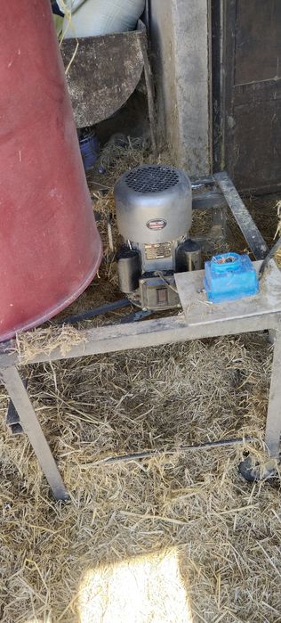 Ут майдалагич Дўку