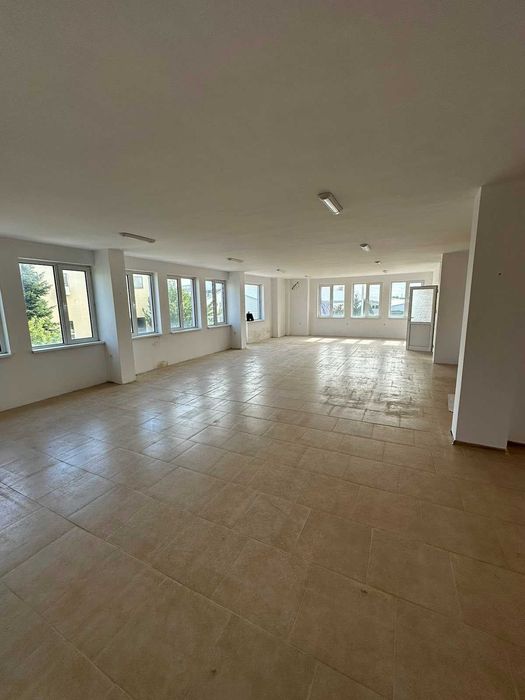 Дава се под наем Офис в Пловдив, Индустриална зона - Тракия - 177 кв.м за 510 € - Снимка #4