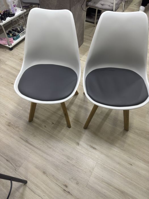 Продам два стула в хорошем состоянии