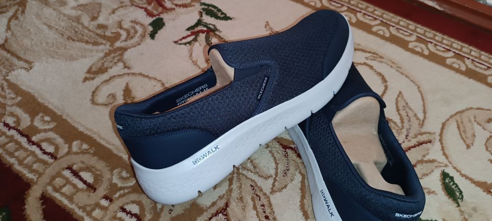 Новый skechers 50 размер оргинал
