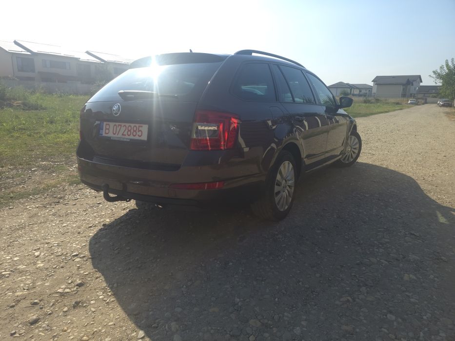 Škoda Octavia Combi 1.6 TDI 110 CP | 2016 | 190.300 km | Navi | Scaune încălzite | Garanție