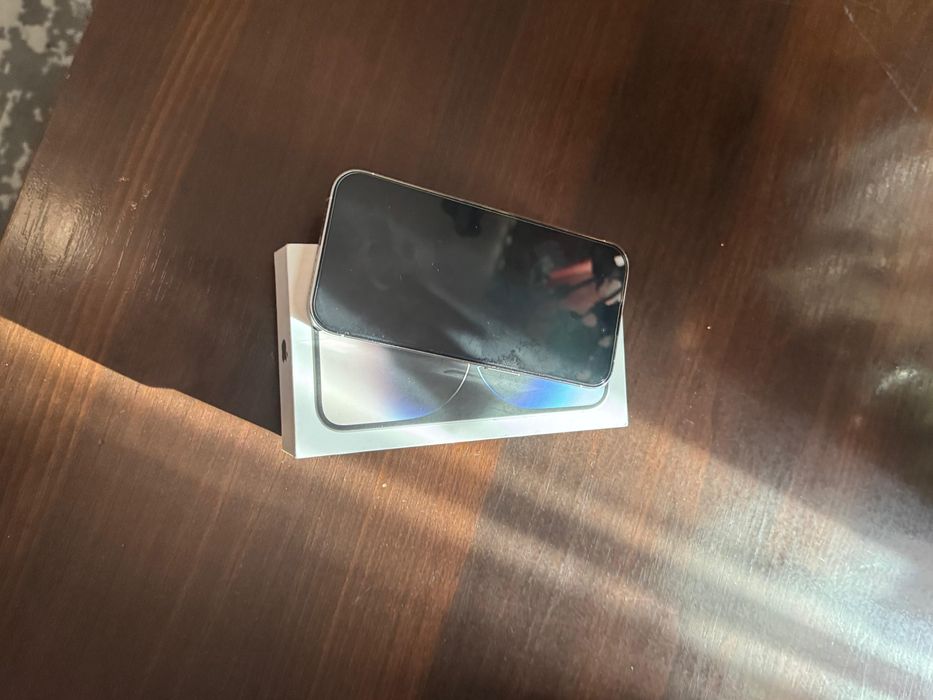 Айфон 14 про продам