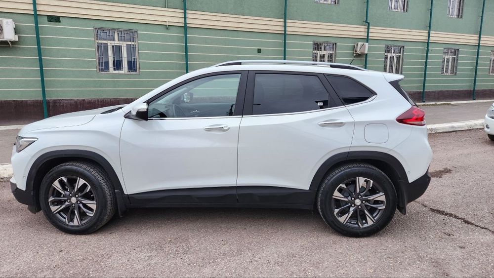 Tracker 2 Premier Plus