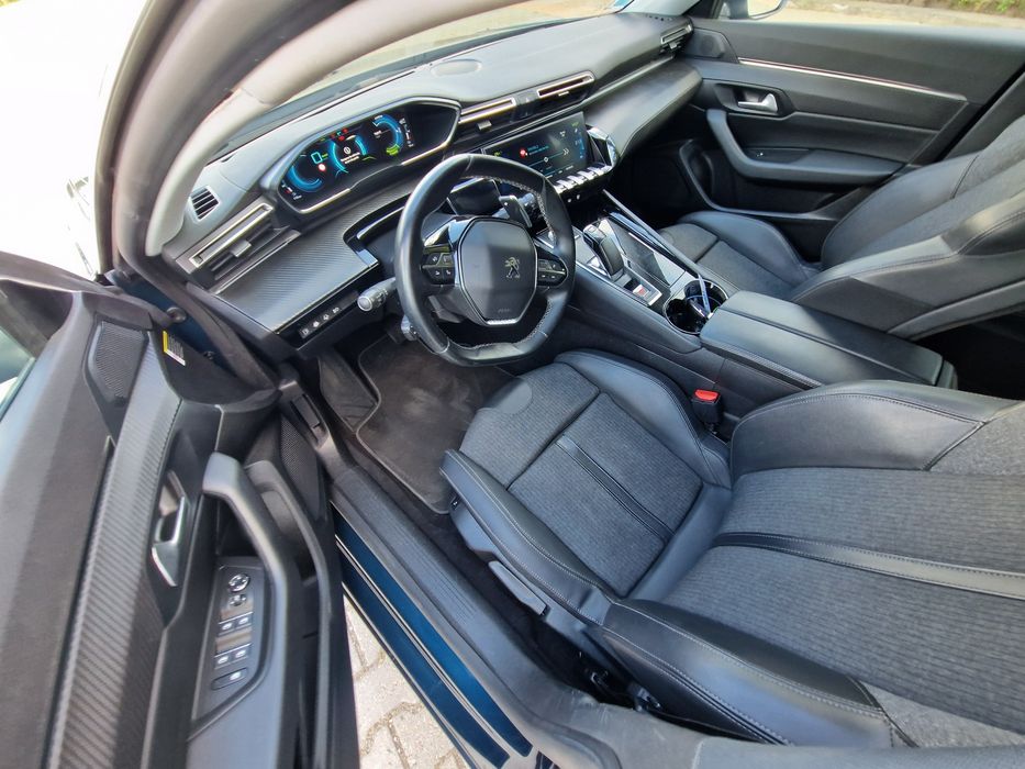 Peugeot 508 1.6 hybrid 225cp