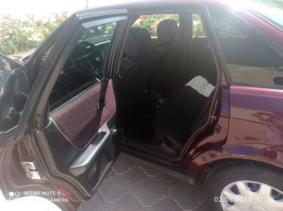 Продам машину Аudi 80 В4