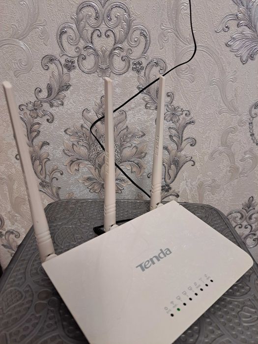 Вай фай роутер Tenda f3
