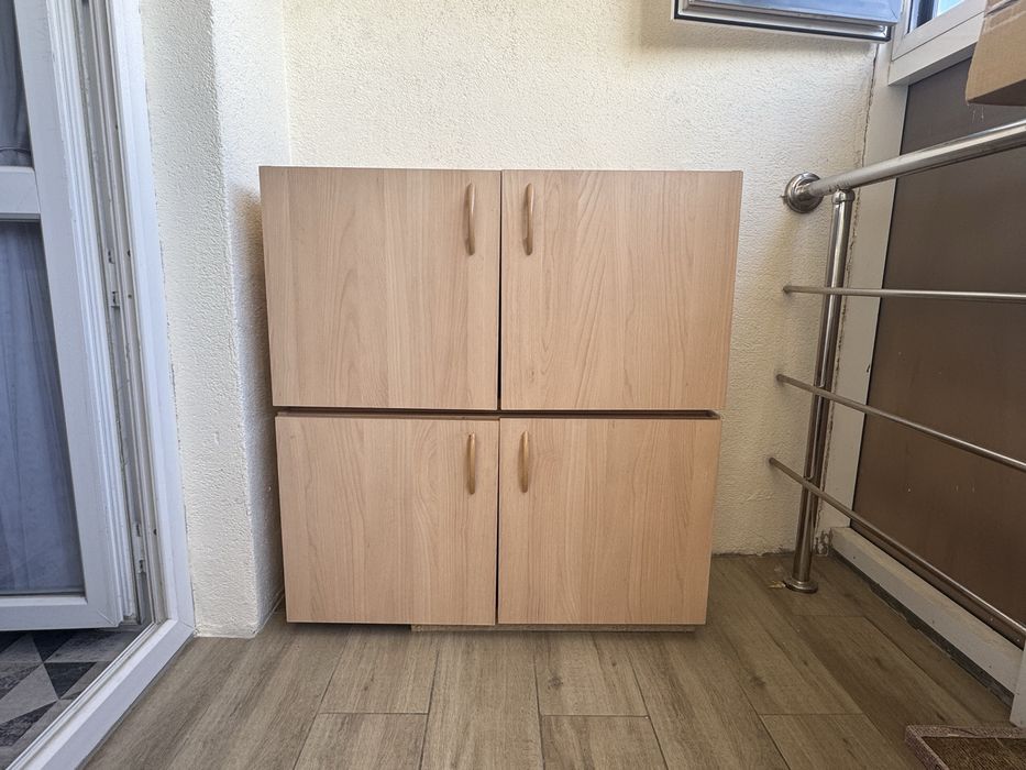 Продам 2 шкафа с полками