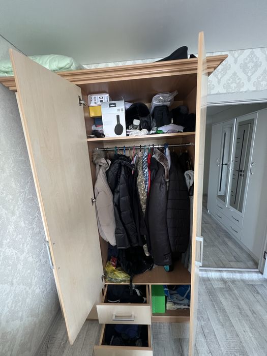 Продам шкаф в хорошем состоянии
