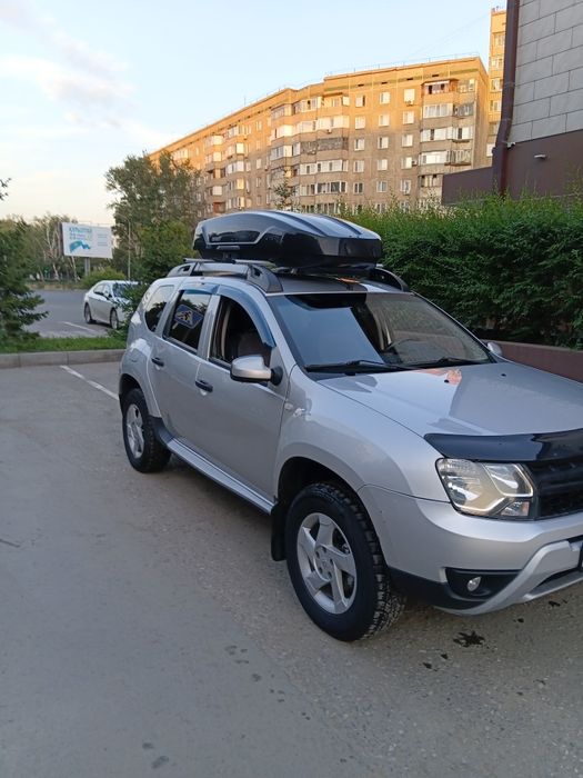 Продам рено дастер