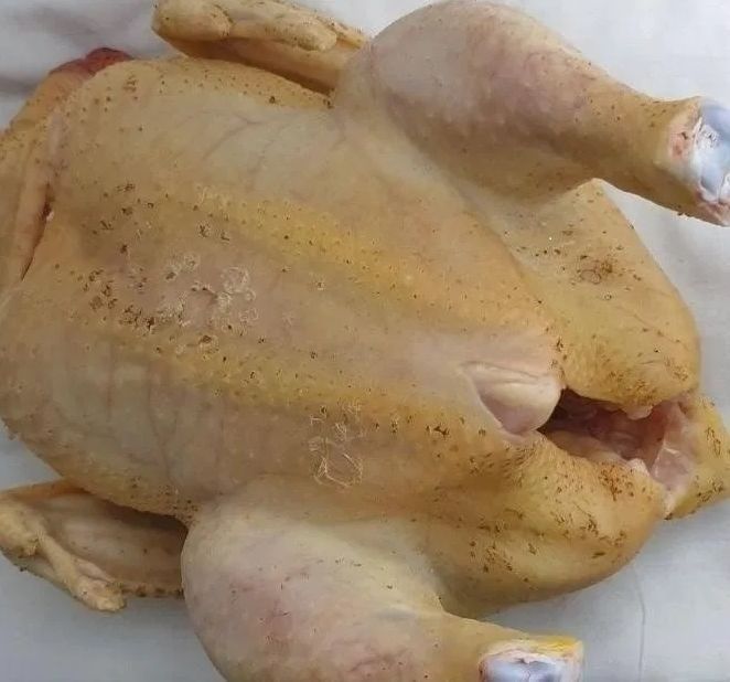 Тушка домашнего бройлера