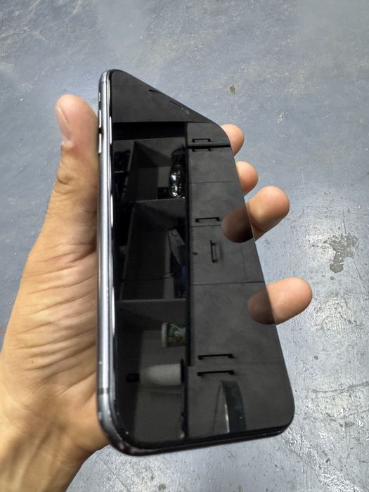 iphone 11 kar dok bor