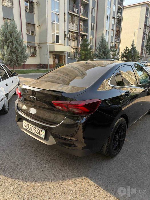 Onix premier 2 plus 6-pozitsya SOTILADI