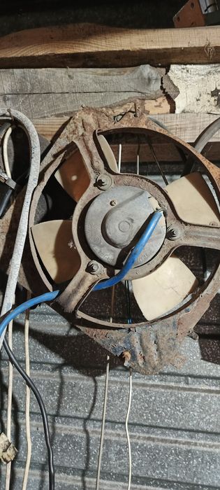 Продам запчасти на 2115