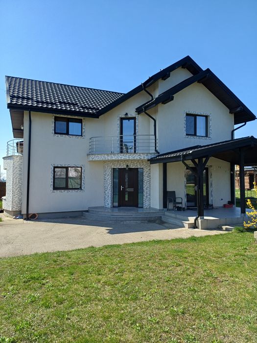Casă P+E 2018, mobilată complet, teren 1500 mp – Valea Lupului