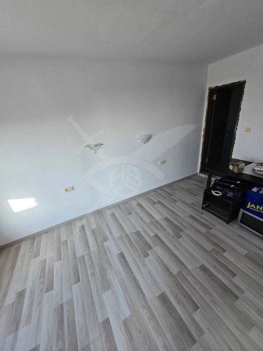 Продава се Тристаен апартамент в Несебър - 94 кв.м за 1043 €/кв.м - Снимка #11