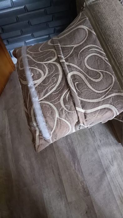 Продам диван в новом состоянии !