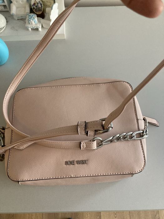 Дамска чанта nine west