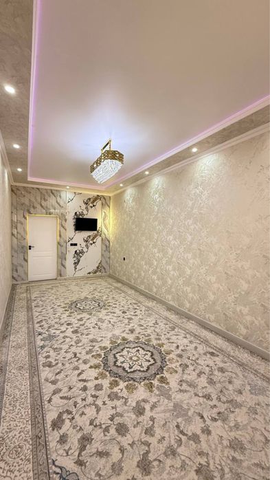 Квартира сотилади 13 мкр 70-дом **кв