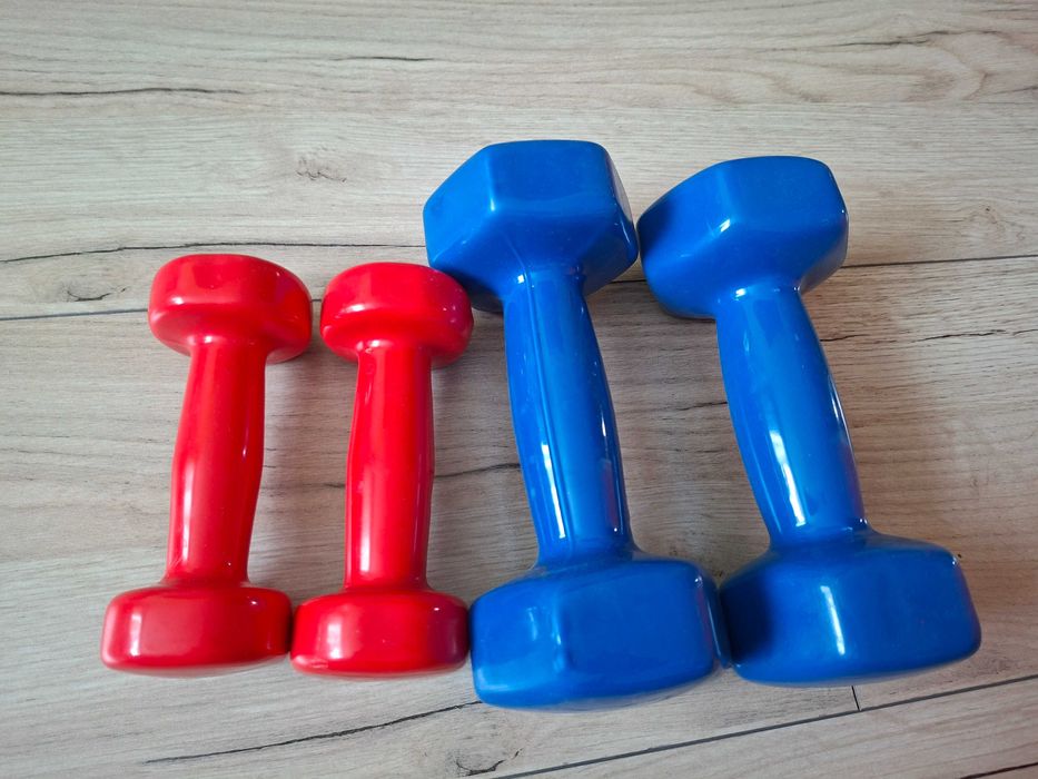Дъмбели 1кг и 3кг