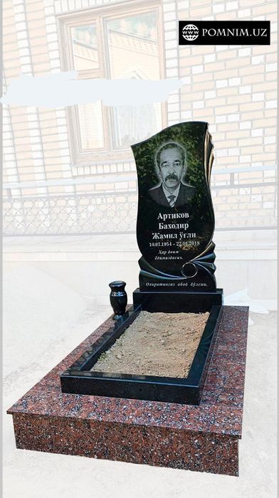 Памятники на могиллу чёрные