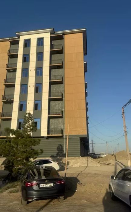 7-mikrayon Lelenizm chorrahasi oldida joylashgan karobka uy sotiladi