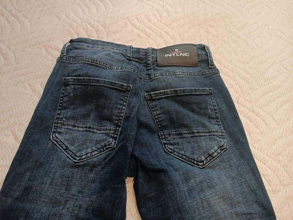 Мъжки дънки размер 29