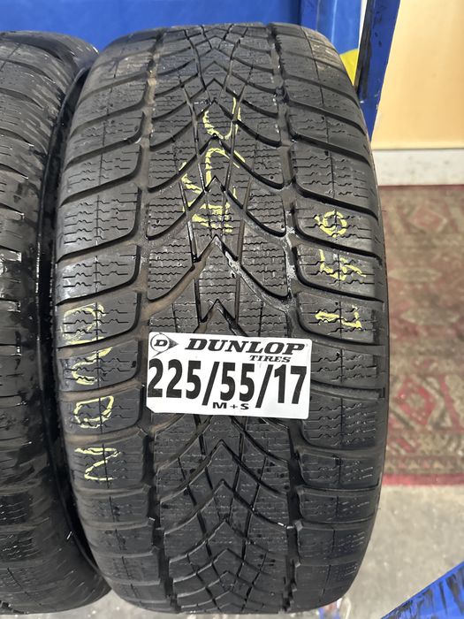225/55/17 Dunlop M+S RSC