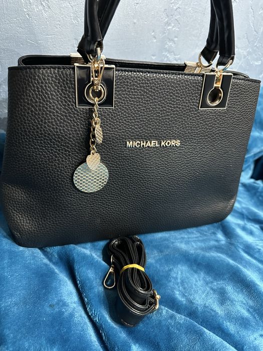 Disponibile pr stoc cu livrare imediata