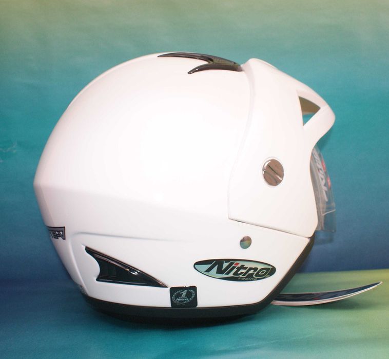 Чисто нова каска Nitro X512-V размер XS