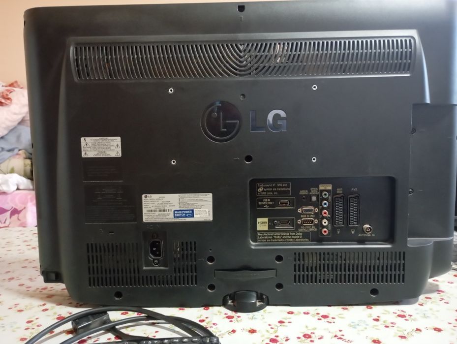 Телевизор LG стар модел
