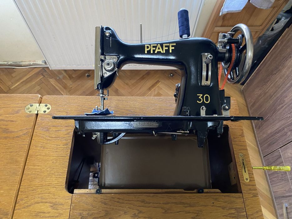 Pfaff 30 cu motor
