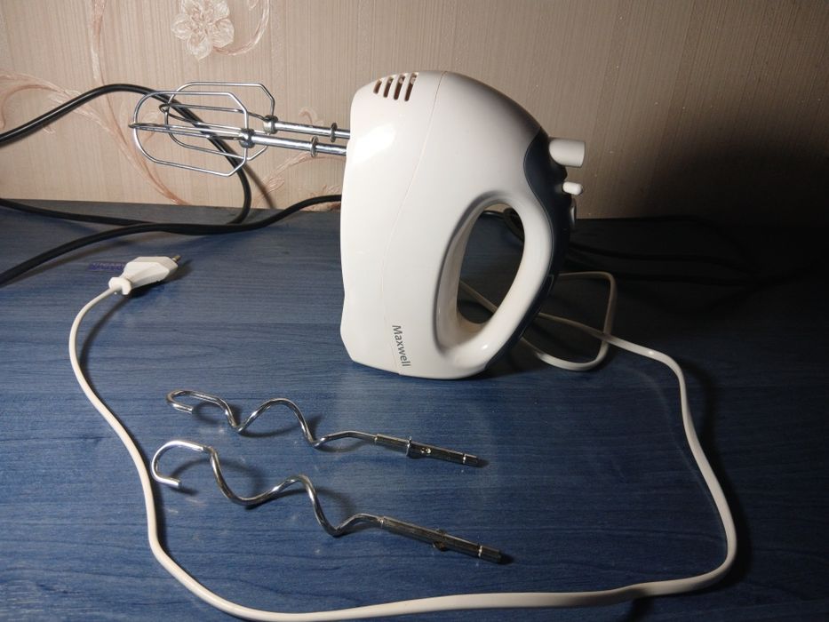 Продам миксер в отличном состоянии