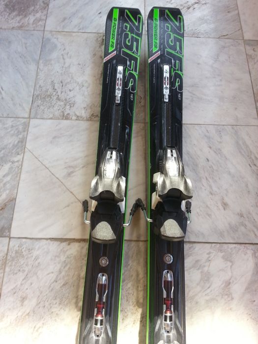 Ски Blizzard страхотен модел