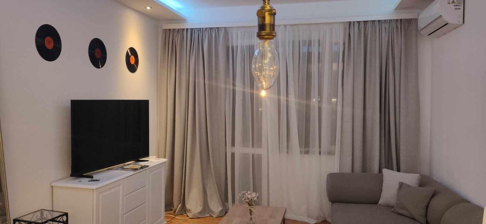 Дава се под наем Двустаен апартамент в София, Център - 50 кв.м за 750 € - Снимка #3