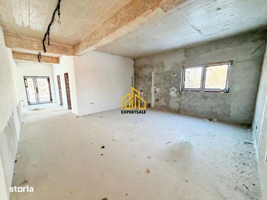Casa/Vila cu 7 camere, teren 1600 MP/ stadiu avansat/Domnesti/Premium