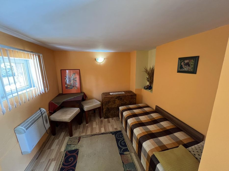 Тристаен апартамент, под наем, м-т Траката