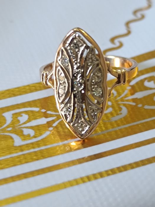 Продаю Обручальное кольцо