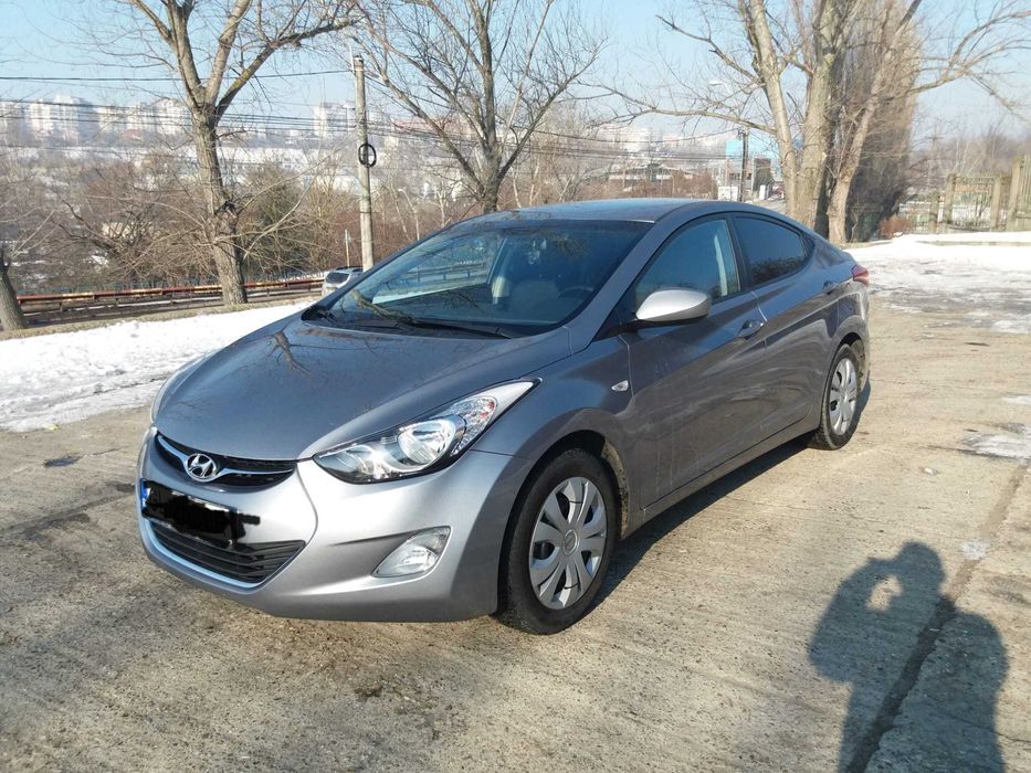 HYUNDAI Elantra 2013 — imagine 3