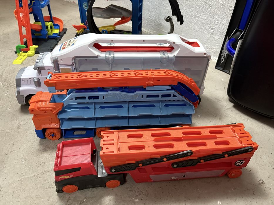 автовози hot wheels пес патрул коли