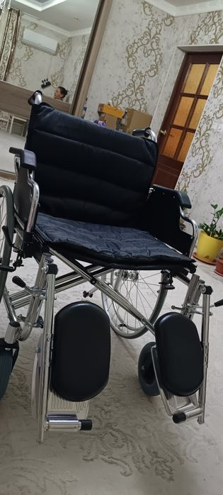 Инвалидная  коляска