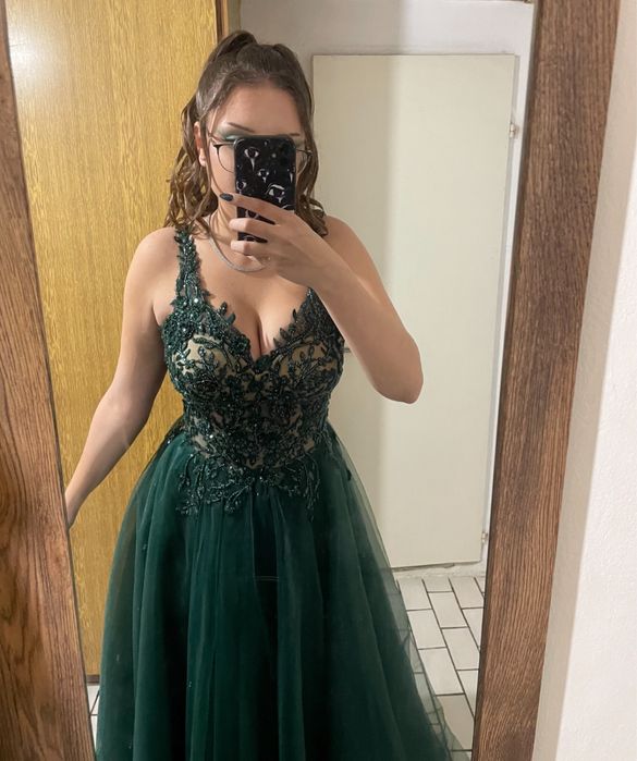 Бална рокля