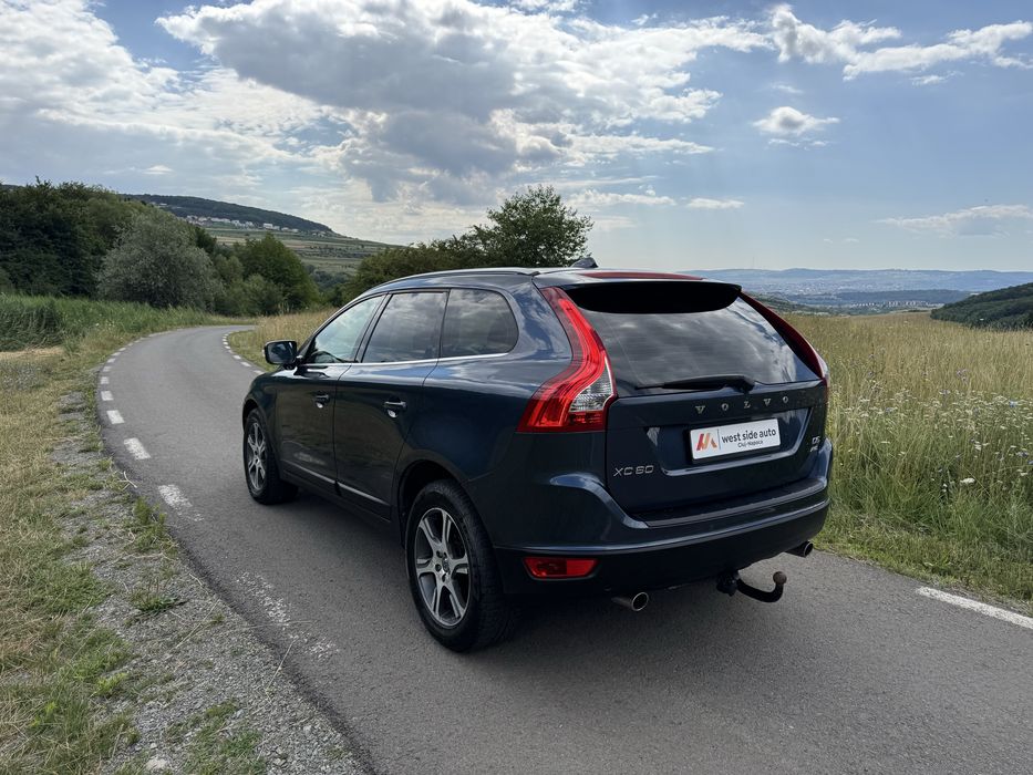 VOLVO XC60 2011 — imagine 4