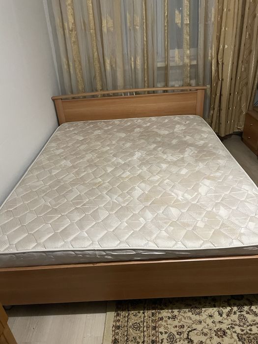 Продам кровать двухспальная